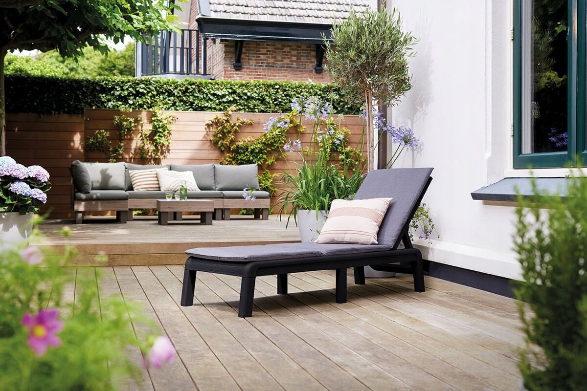 Keter Saulosanas kresls Mallorca ar spilvenu peleks 8711245160351 Dārza mēbeles