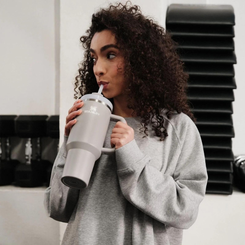 Tumbler Stanley Quencher H2.0 Flowstate Ash, 1.2 l termoss