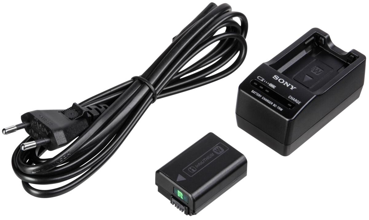 Sony ACC-TRW Travel charger kit (NP-FW50 + BC-TRW) foto, video aksesuāri