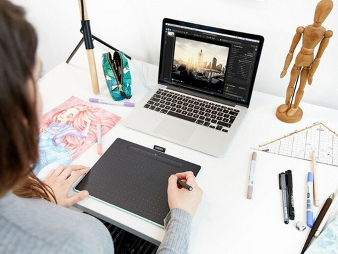 Wacom Intuos M (CTL-6100K) grafiskā planšete
