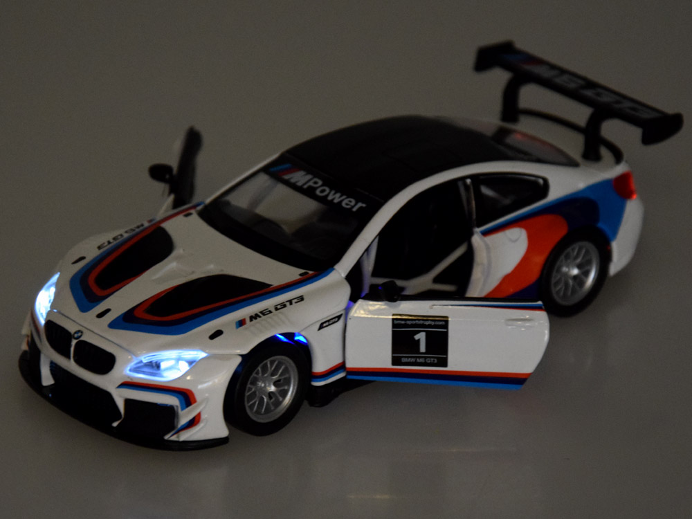Metal car sports model BMW M6