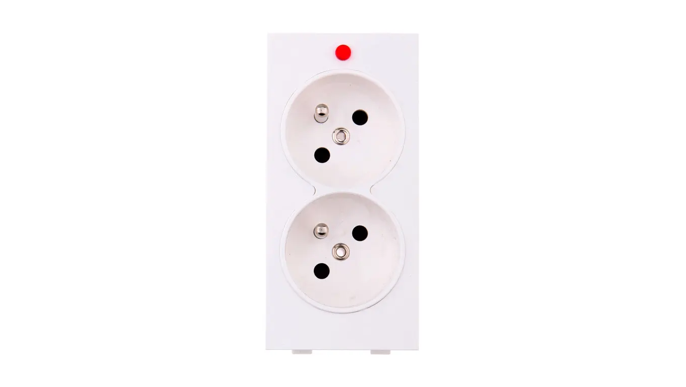 Kontakt-Simon Socket CIMA double with/u 16A