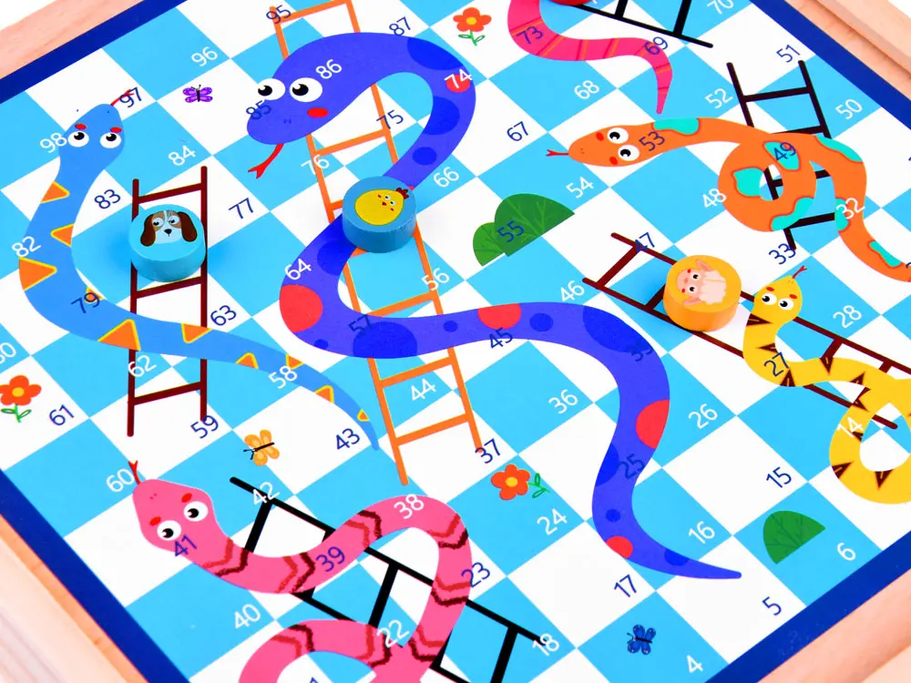 Wooden board game set 8 in