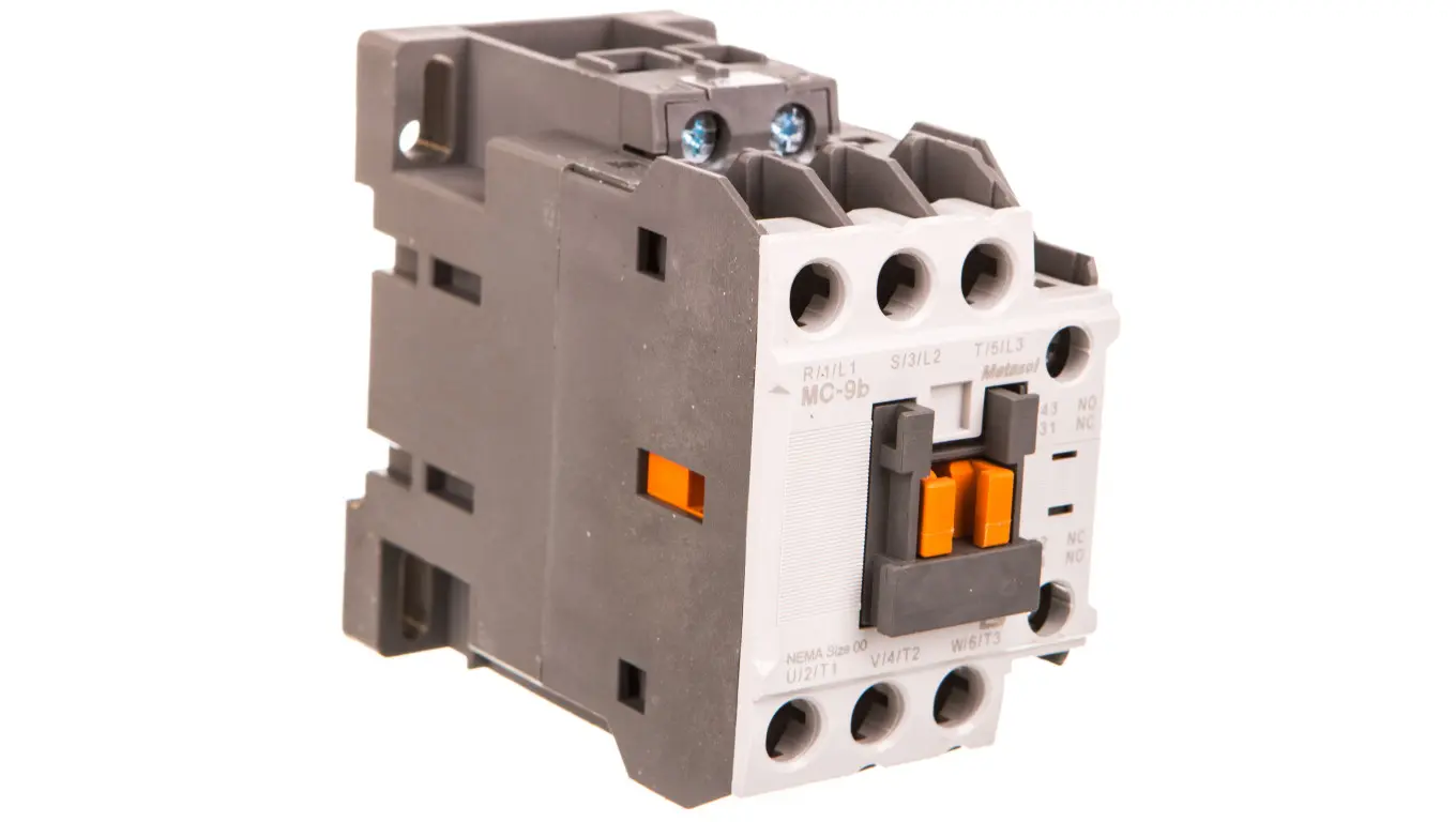 Contactor 9A 3P 4kW 230V AC