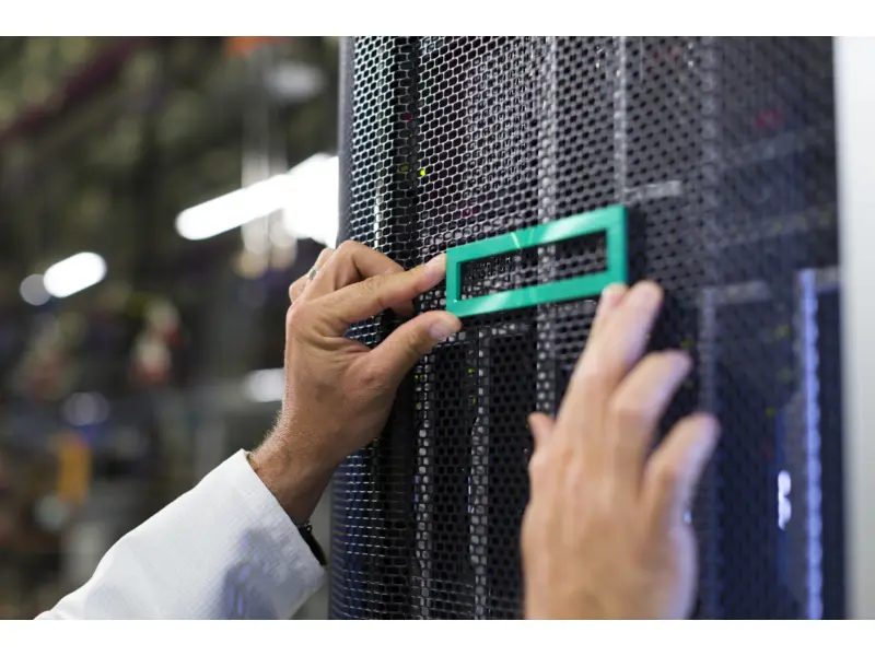 HPE 1.0m External Mini SAS