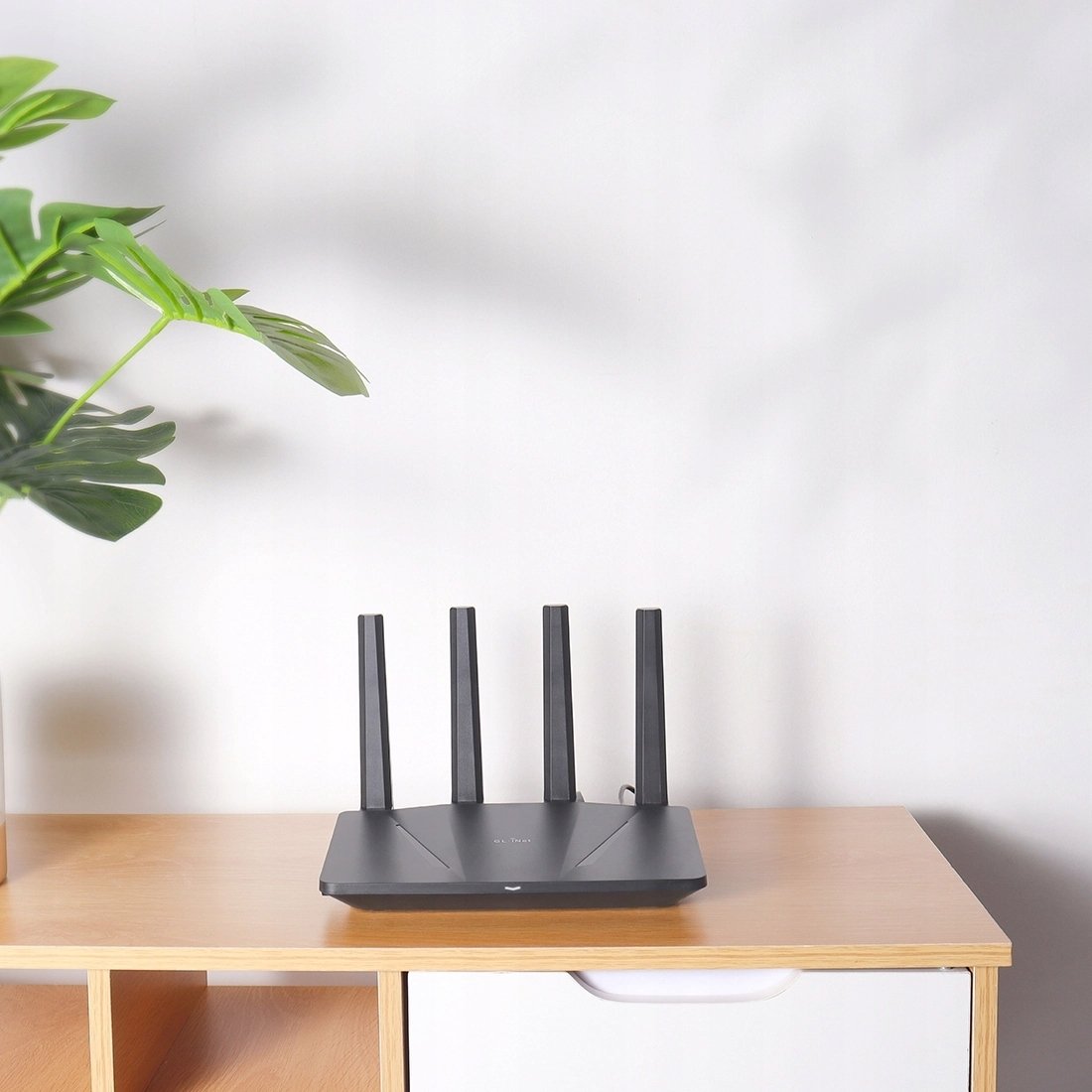 Router GL.iNet (GL-AX1800) GL-AX1800 (6971131382362)